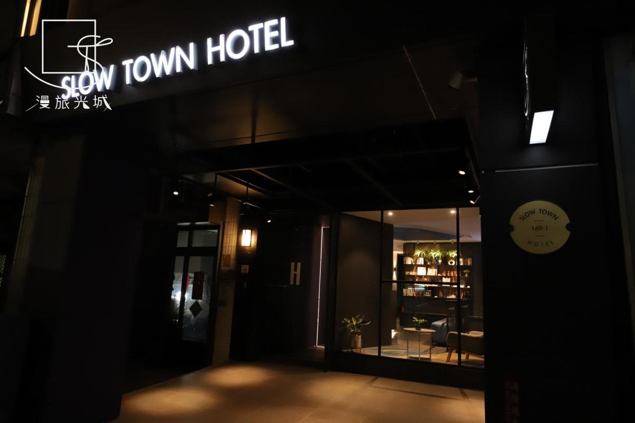 Slow Town Hotel-Glowing Tchaj-čung Exteriér fotografie