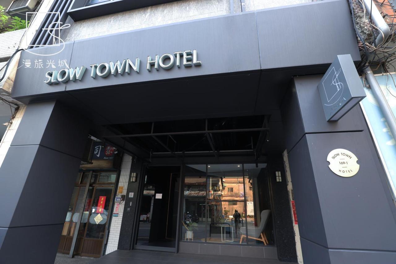 Slow Town Hotel-Glowing Tchaj-čung Exteriér fotografie